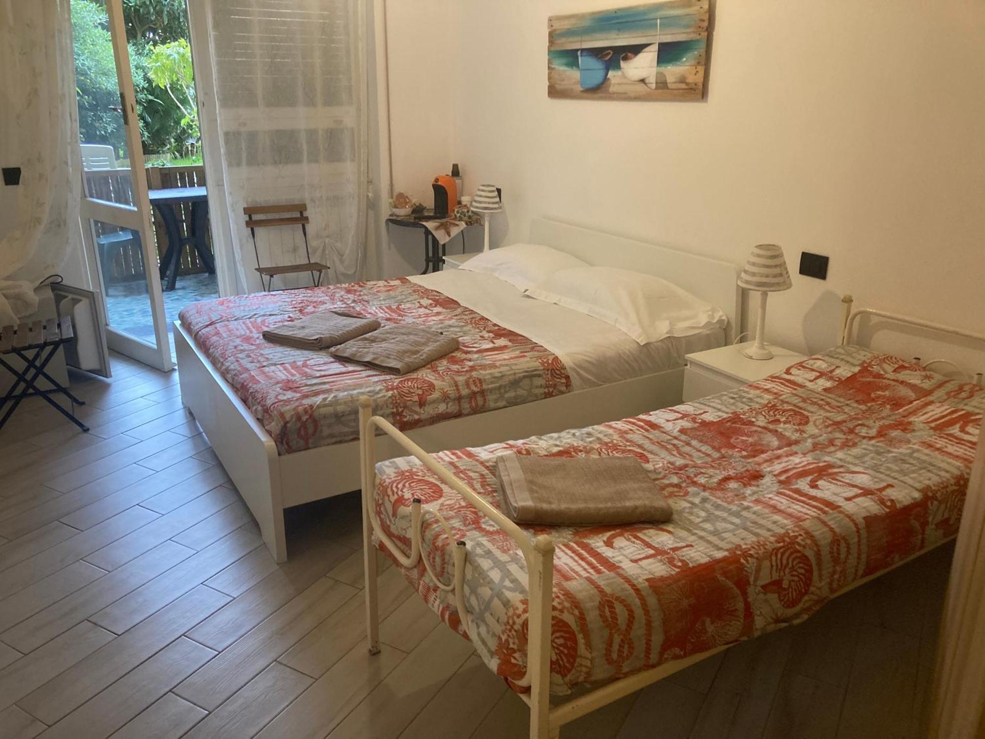 Guest House Berzefi Bergeggi Extérieur photo